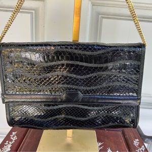 Venetto Elegant ❤️Vtg., Black Snakeskin Purse Evening  Bag❤️Gold Chain